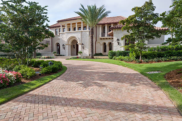 Best Interlocking Driveway Pavers  in Crockett, TX